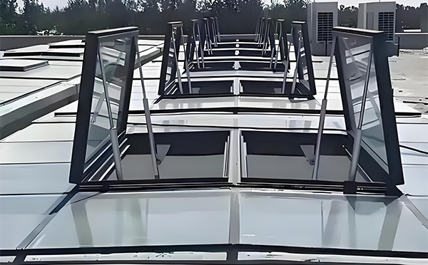 人民路街道排烟窗