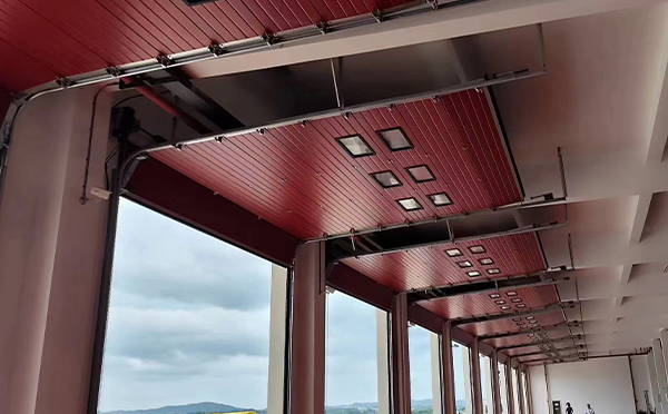 人民路街道工业翻板门