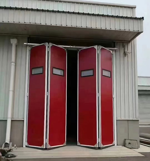 人民路街道工业折叠门在大型装配车间出入口的应用实例