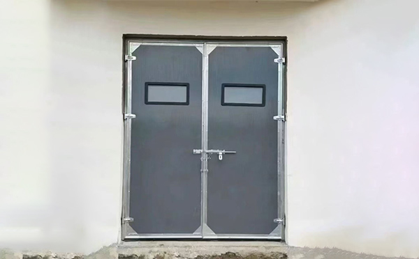 人民路街道工业门在高温作业区域的运行表现